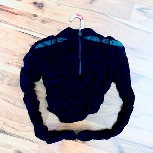 🔥 Rihanna's Savage X Fenty Mesh Ruched Zip-Up Crop Top 🔥